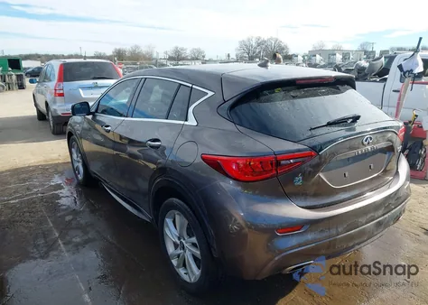 2017 Infiniti Qx30 z USA, uszkodzony, nr VIN SJKCH5CP5HA019111
